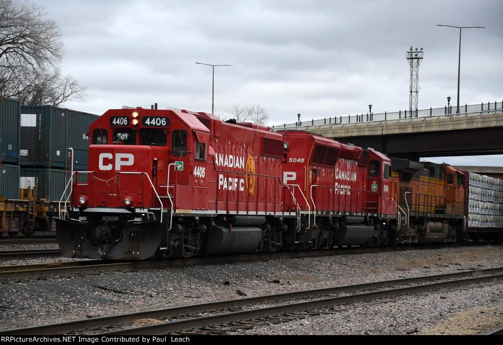 Transfer eases west out of the yard